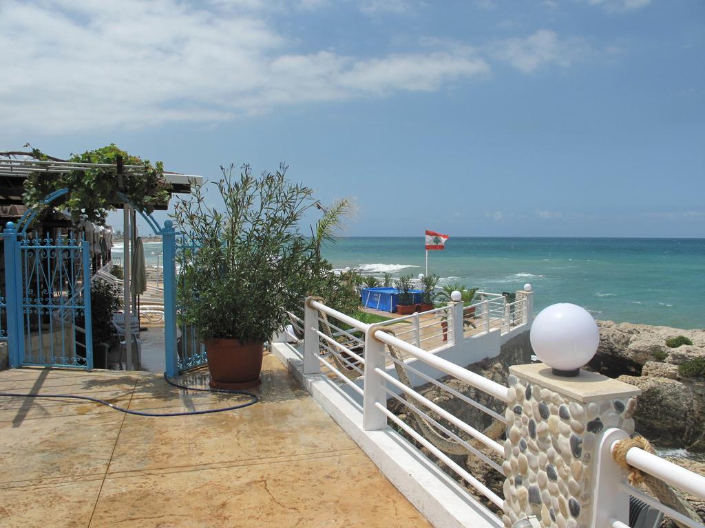 Le Blanc Bleu Hotel Byblos Exterior photo